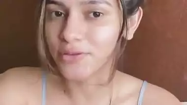 Meghna Kaur hot video braless nippels poke