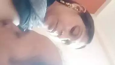 Aunty desi mature sex boob feeding to neighbor
