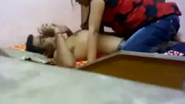 Pune ke office mai boss ki receptionist se hot sex