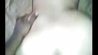Huge ass aunty making her hardcore hindi sex video