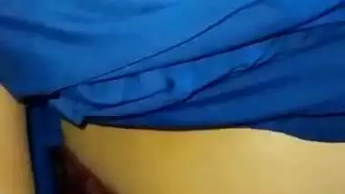 Bhabi show her big boob nipple