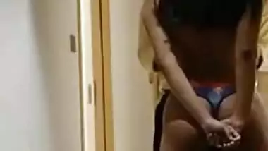 Horny Big Booby Girl Giving a handjob for Room serviceboy
