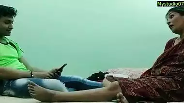 Bachelor Boy fucking Cute Maid at Home! Hindi sex