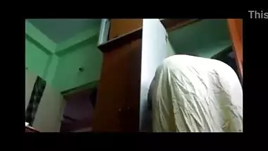 Desi mature telugu aunty vani wearing blouse captured by husband