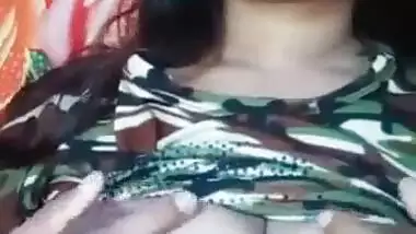 Military dress desi girl showing boobs and fingering chut