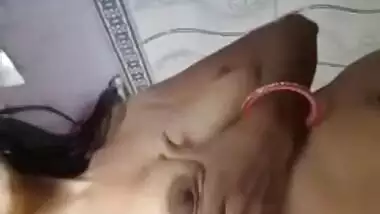 DESI INDIAN WIFE NUDE SELFIE VIDEO