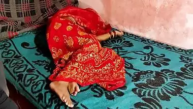 Sasur Ne Bahu Ko Suhagraat Wale Din Chod Dala - Indian Girl Sex - Honey Moon