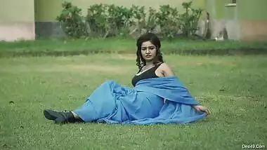 First On Net -simran Blue Saree Part 1