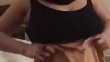 Mallu Aunty with shapely boobs