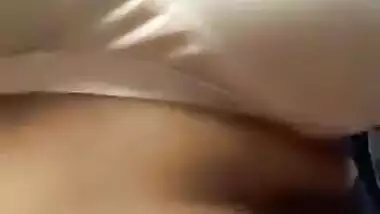 Sexy Desi Girl Shows her Boobs and Pussy
