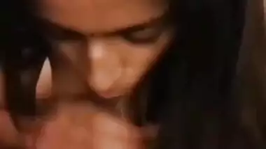 Malad college girl sucking penis video