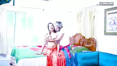 Desi milkman fucked his mistress' big breasts on the pretext of selling milk ( Hindi audio )