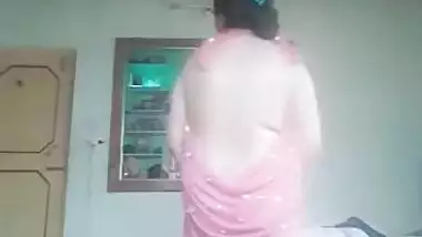 Hot Paki Bhabhi Nude Videos Part 2