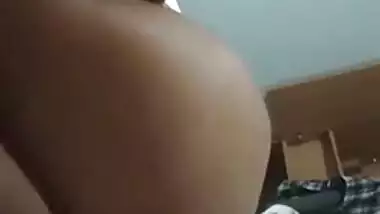 Man doesn't want to sleep and he films his delectable Desi wife