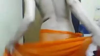 Bra-less Desi Girl in transparent saree