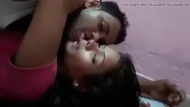 Indian Couple Titty Sucking