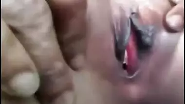 Gujarati aunty home sex mms with her neighbor and servant.