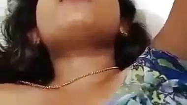 A girl enjoying her life’s first sex in Indian xxx video