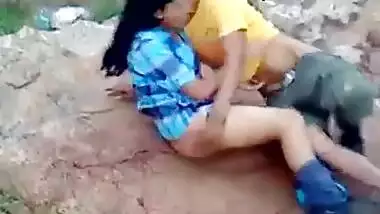 Sexy Nepali Girl Caught Having Sex In Mountain