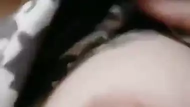 Beautiful Pakistani girl boob show selfie leaked