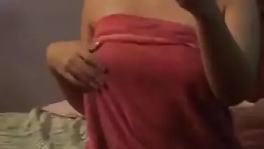 Fucking hot Bangladeshi girl showing her nudity