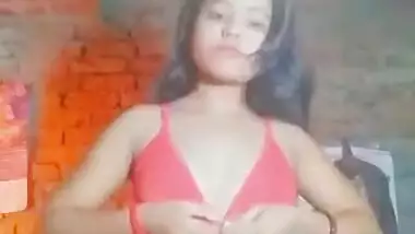 Desi Hot Village Maal Showing Boobs