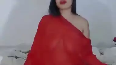 Indian Cam Bhabhi Showing Off Big Breast