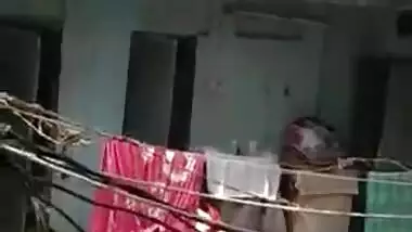 Aunty washing pussy removing red panty