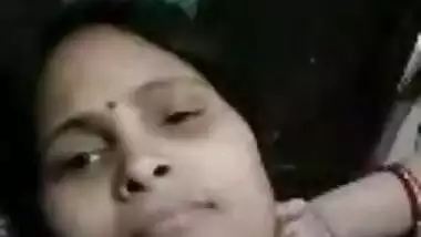 Desi Bhabhi On Imo Videocall Show Boobs