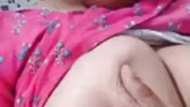 Sexy Indian Girl Play with Her Boobs and Pussy Fingering