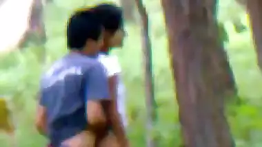 Desi girlfriend outdoor fucking with boyfriend indian and bangla