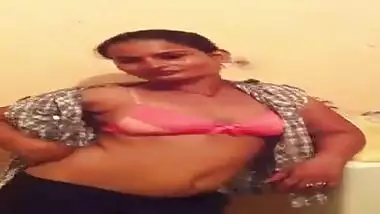 desi bhabhi with customer 2