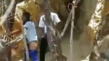 Sexy mayanmar lover outdoor fucking