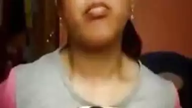 nepali school girl recording super boobs for boyfriend