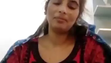 Paki wife huge boobs show on viral video call