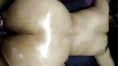 Super Hot Wife oily round Ass hard fucked by Hubby Firend