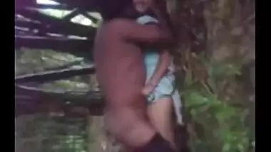 Outdoor sex mms of village girl fucked by lover