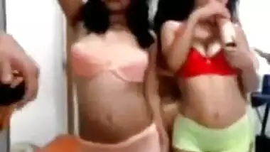 Young Indian desi boy enjoy group threesome