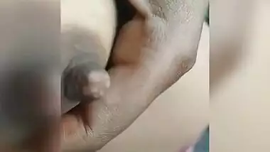 Today Exclusive- Desi Girl Record Nude Selfie For Lover