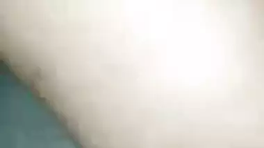 Desi girl gives hairy pussy to XXX boyfriend and fools around close-up