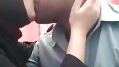 Desi pakistani kissing boobs sucking selfie