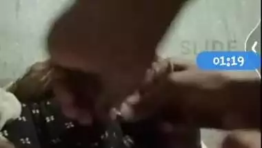 Tamil wife’s sexy boob show video MMS