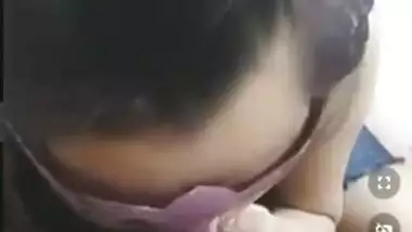 Cute Indian XXX couple have a blowjob sex on live cam MMS