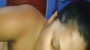 Indian aunty gives oral & gagging
