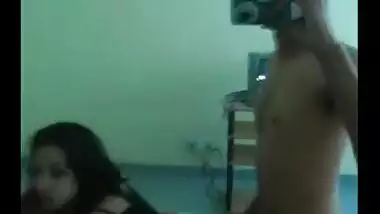 Jaipur office live in pair hardcore mms sex movie scene oozed