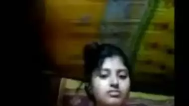 Desi Gf Showing Boobs On Video Call