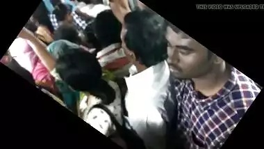 Big ass girl epic groping in Chennai bus. DONT MISS