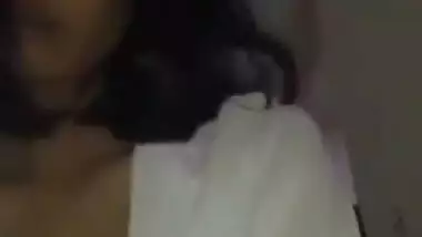 Sexy college girl riding her boyfriend mms leaked