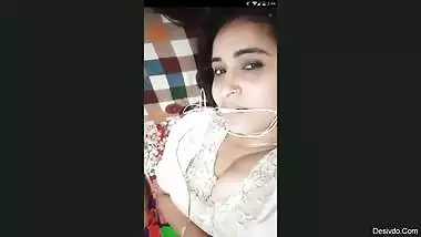 Boobs popout from nighty