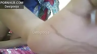 Desi Bhabhi - Delhi Wali Desi Girlfriend Ki Jor Se Chut Mari (hindi Audio)